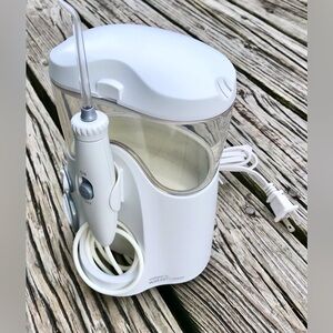 No Box NEW Waterpik Ultra Water Flosser White Clear Tank Floss With Water Pick